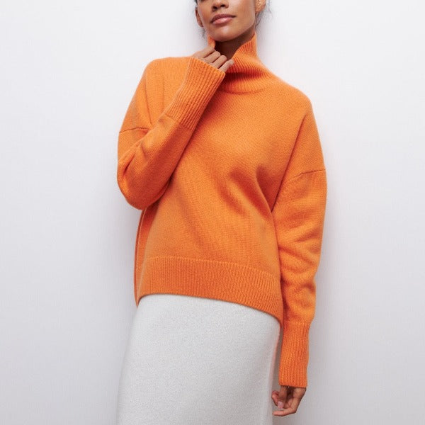 Ava | Roller Collar Pullover Stretched