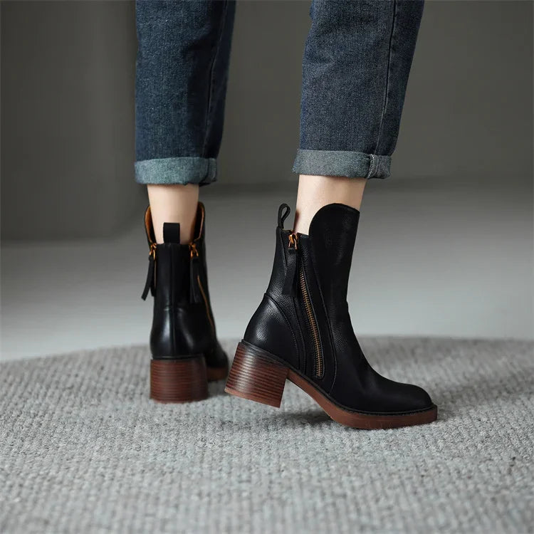 DIANA - LEATHER ZIP ANKLE BOOTS