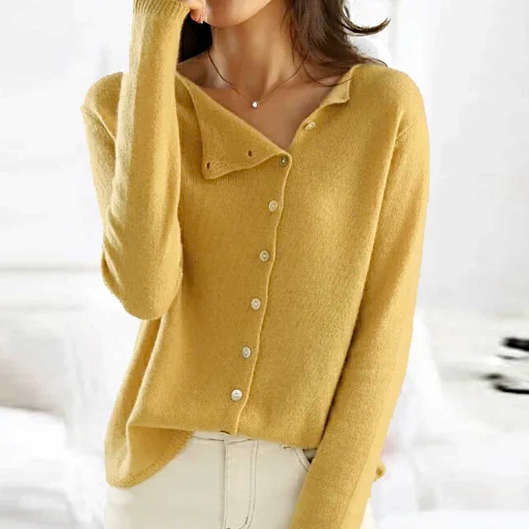 Isabella - Elegant wool cardigan