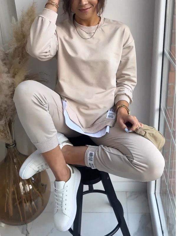 Ava - Comfortable Sweatshirt and Pants Set for Women